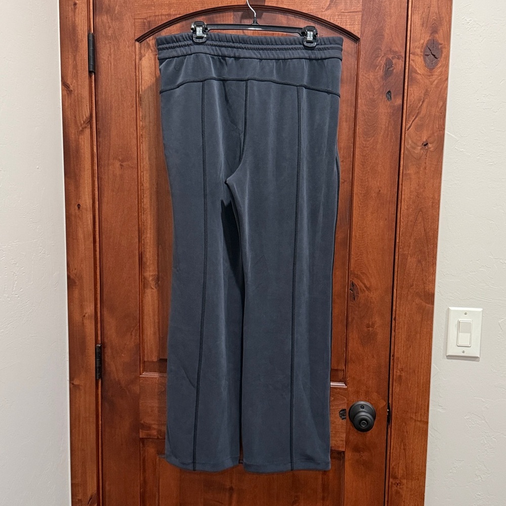 Lululemon Athletica Dark Gray Softstreme HR Pant - Picture 2 of 9